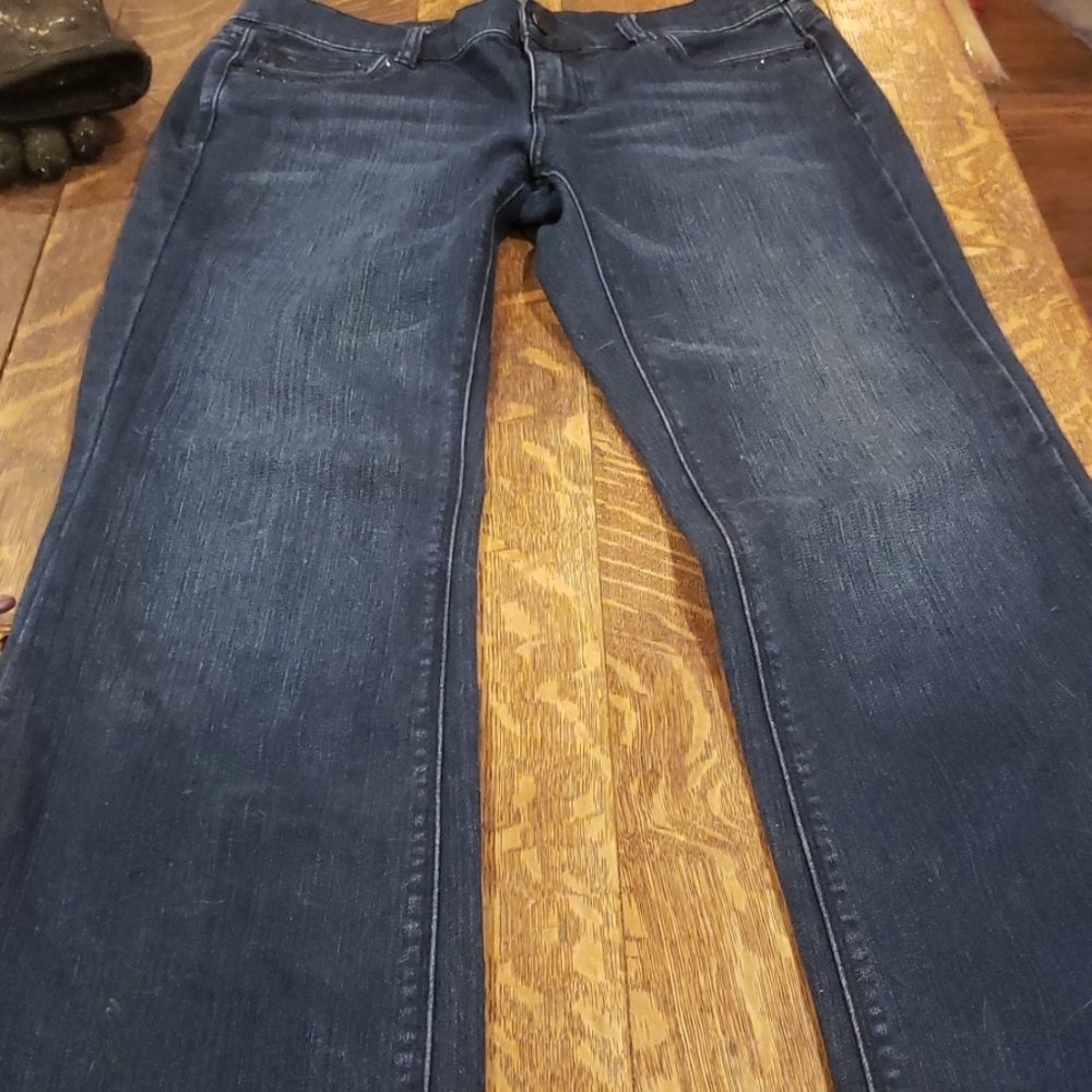 Dark blue rich dressy blue jean.